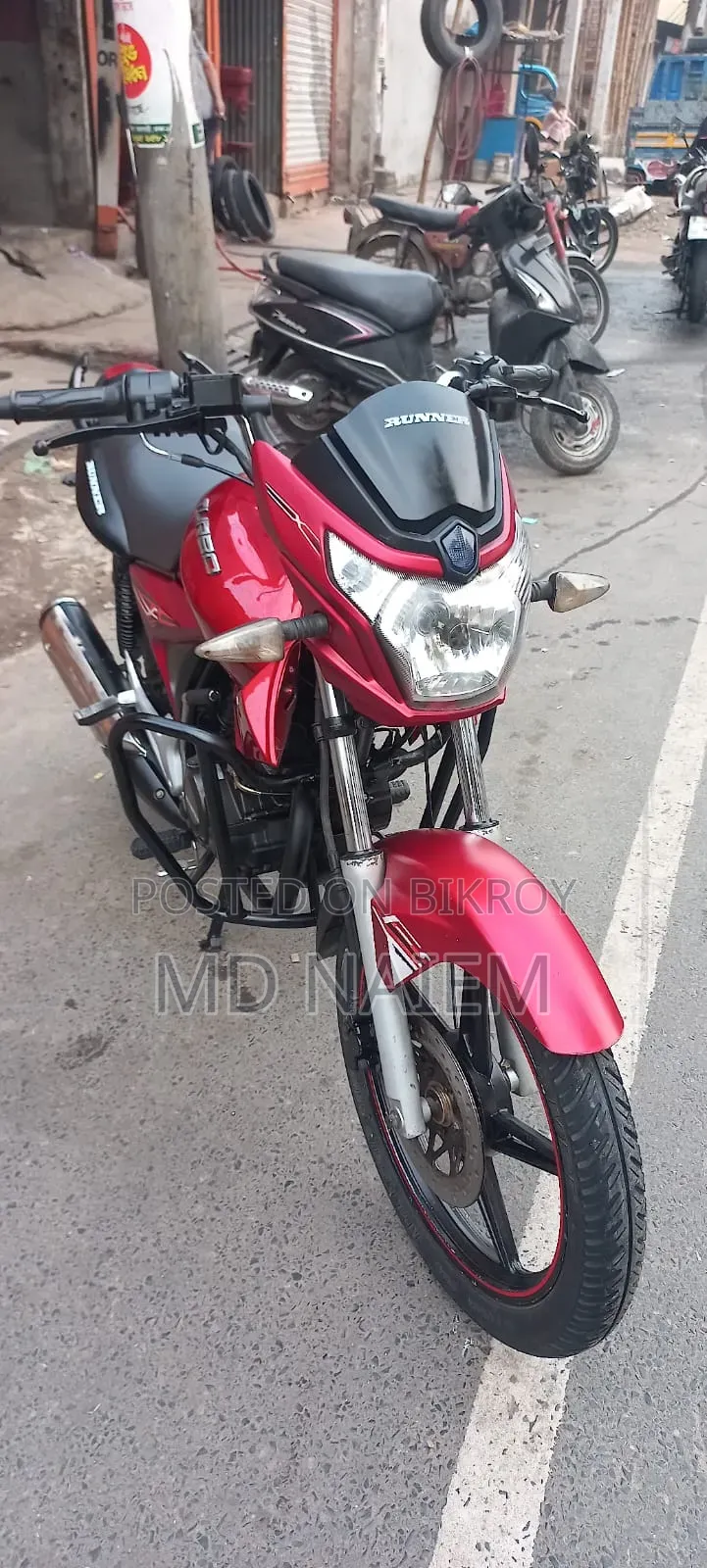 রানার টার্বো ১২৫ ২০২০ লাল