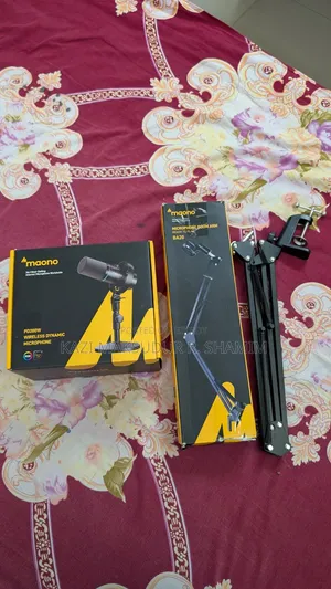 Maono PD200W Wireless Dynamic Mic + BA20 Boom Arm (ফুল বক্স+ক্যাশ মেমো