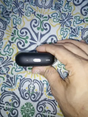 ব্লুটুথ এয়ার পডস