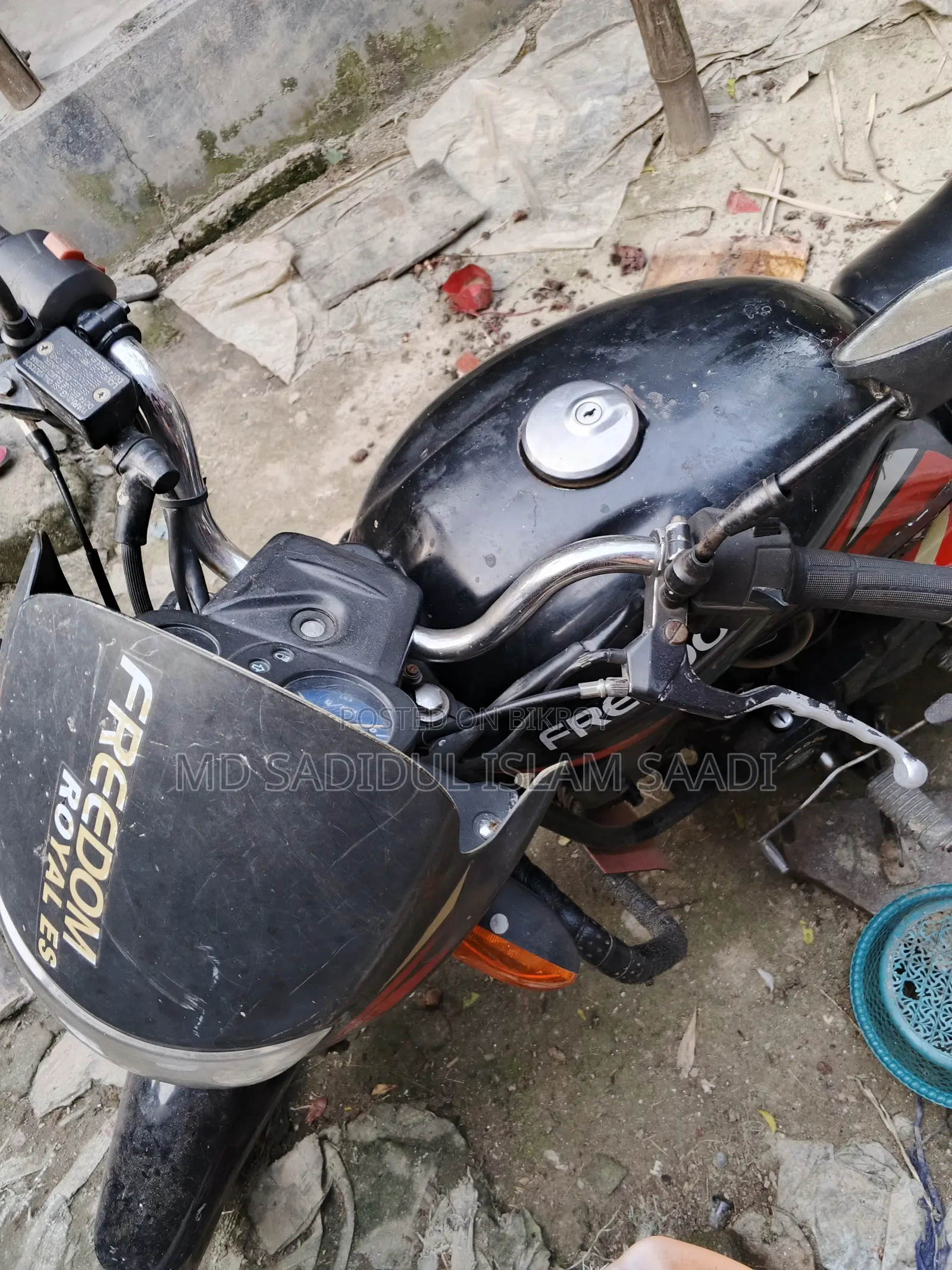 মোটরসাইকেল ২০১৩ কালো