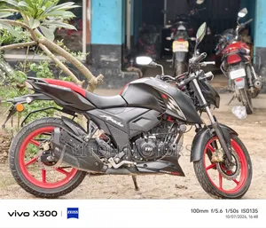 TVS Apache RTR 160 4V Fi 2025 Black