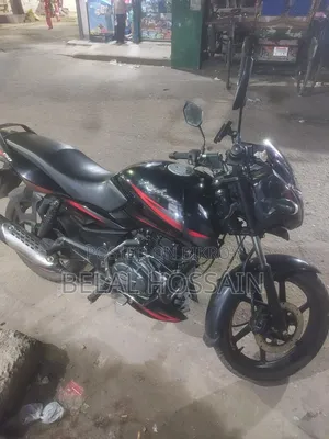 নতুন বাজাজ পালসার ১৫০ ২০২১ কালো