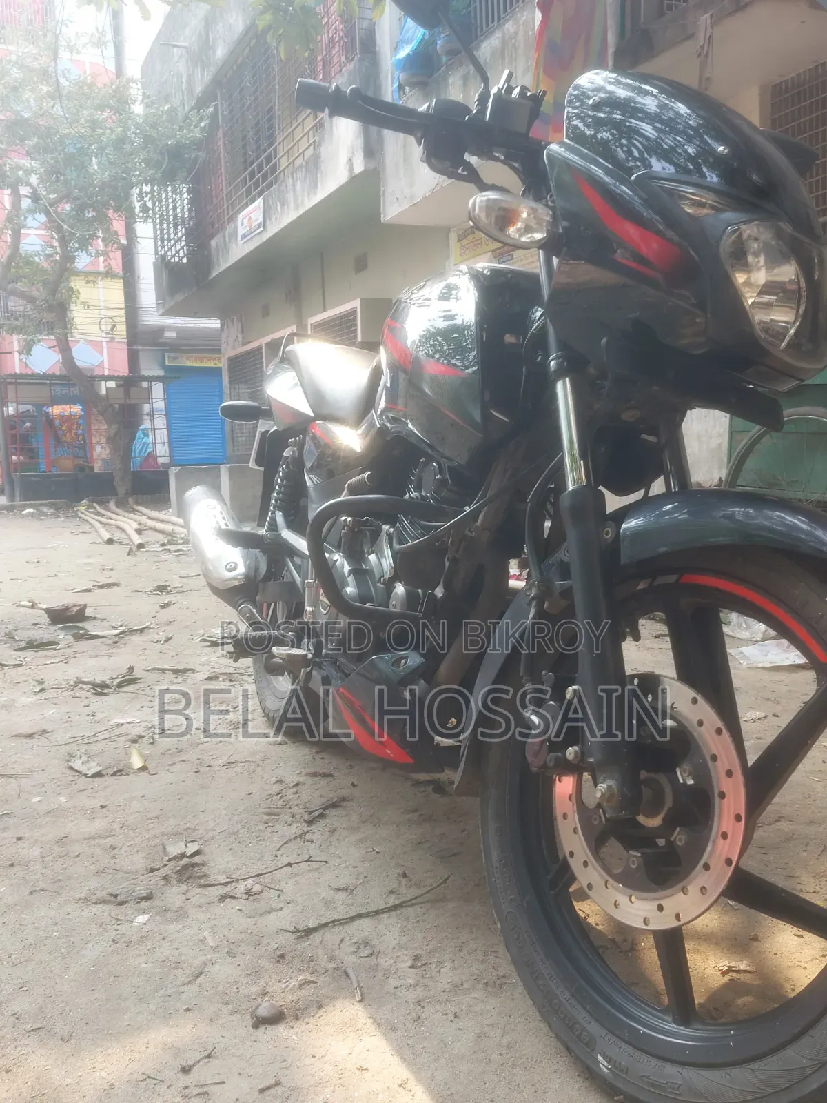 নতুন বাজাজ পালসার ১৫০ ২০২১ কালো