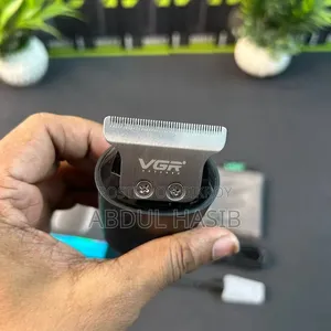 VGR v-932 Professional Pocket Beard Trimmer for Men