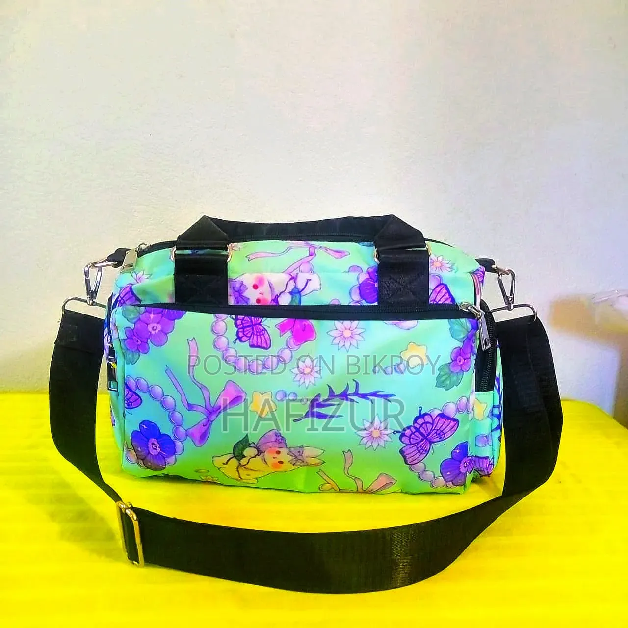 Beautiful Hand Bag