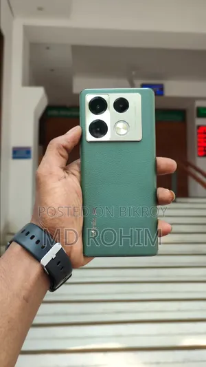 ইনফিনিক্স নোট ৪০ প্রো ৫জি ২৫৬ জিবি গ্রিন