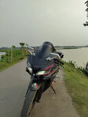 Yamaha R15 V3 2022 Red