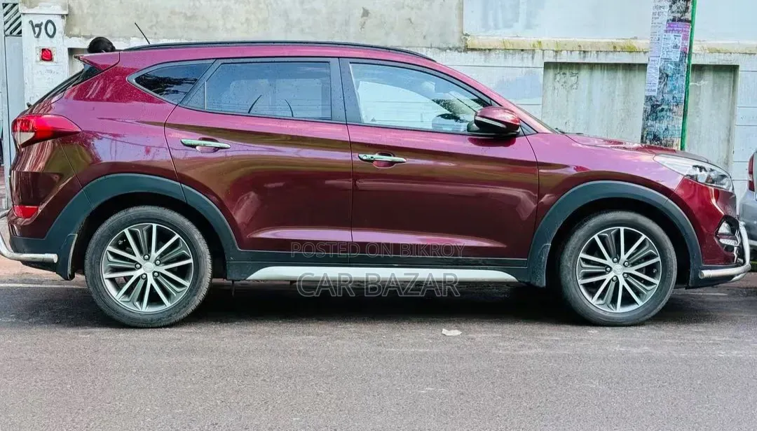 Hyundai Tucson Limited All-Wheel Drive 2017 Maroon