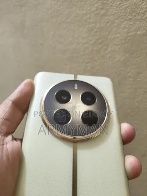 রিয়েলমি ১২ প্রো প্লাস ২৫৬ জিবি ব্রোঞ্জ