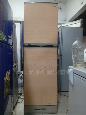 Walton Fridge Completely Original