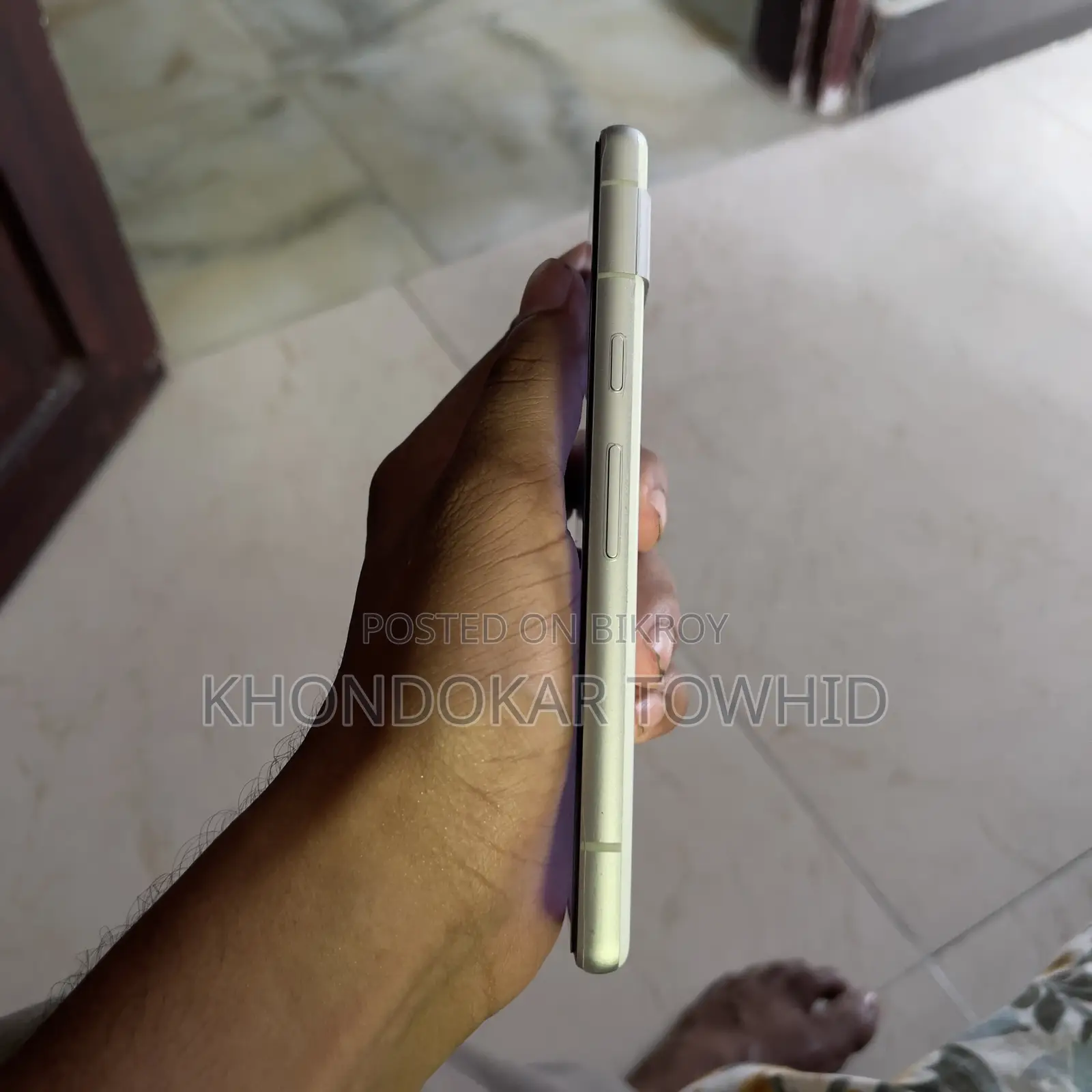 গুগল পিক্সেল ৭এ ১২৮ জিবি হোয়াইট