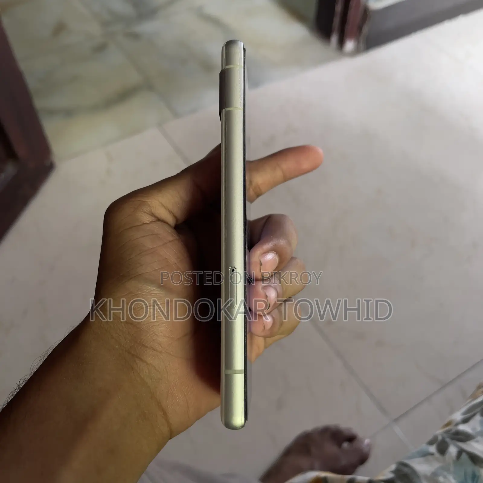 গুগল পিক্সেল ৭এ ১২৮ জিবি হোয়াইট