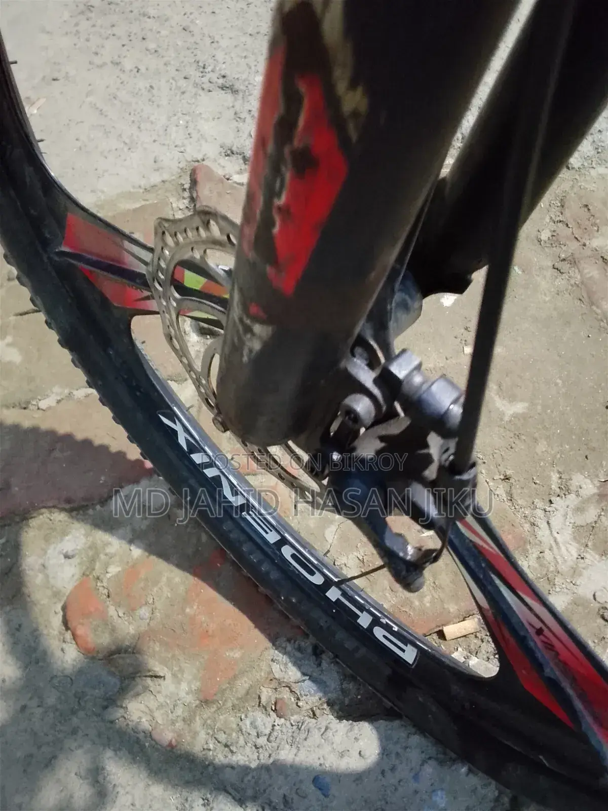 Selling Phoenix bicycle urgently for money