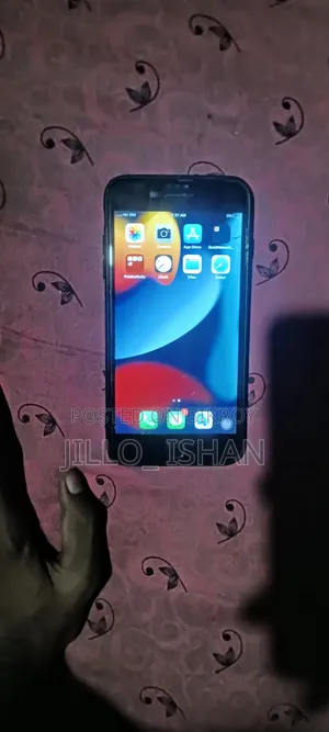 অ্যাপল আইফোন ৭ প্লাস ১২৮ জিবি ব্লু