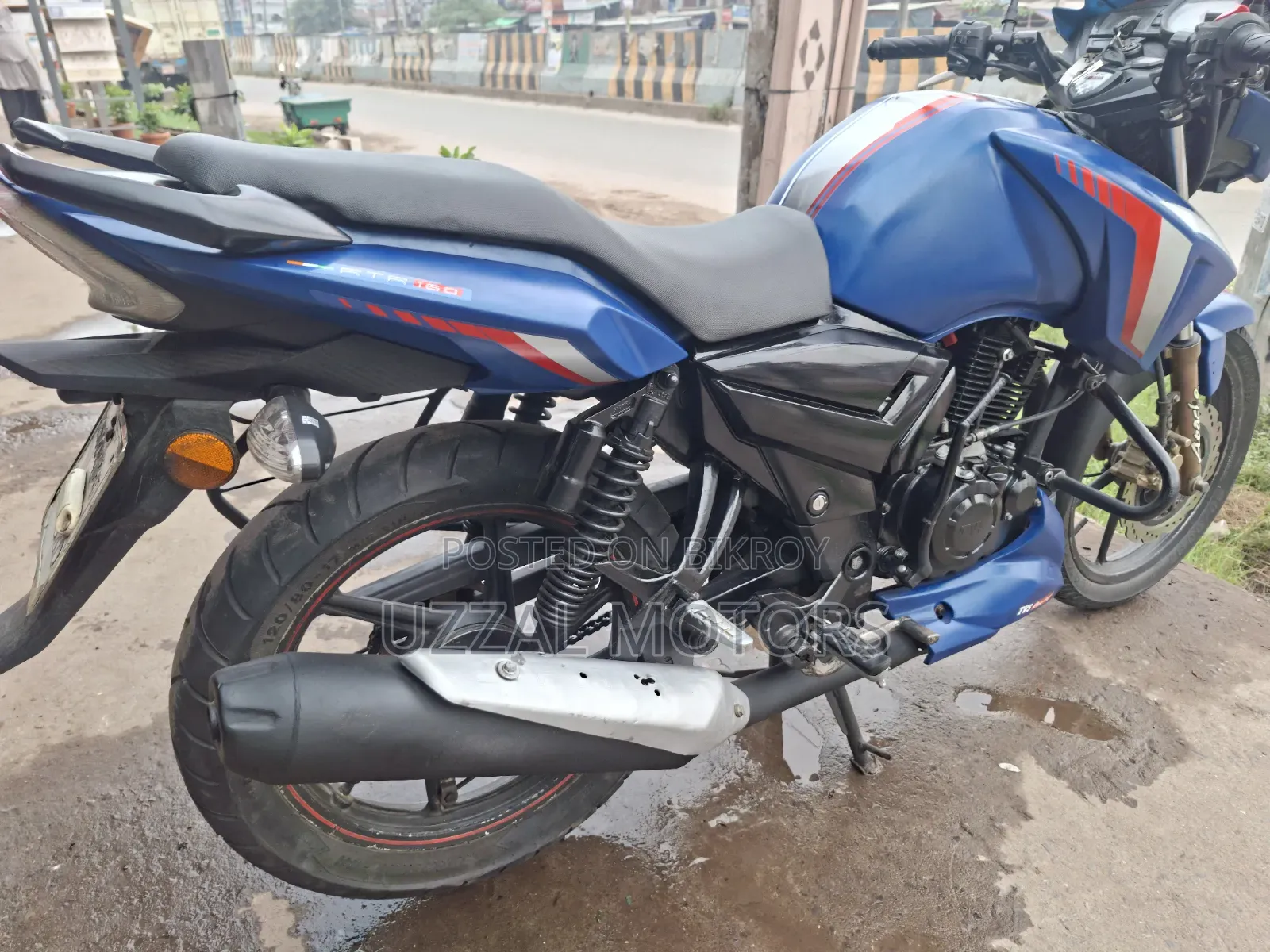 টিভিএস আপাচি আরটিআর ১৬০ ২ভি ২০১৭ নীল