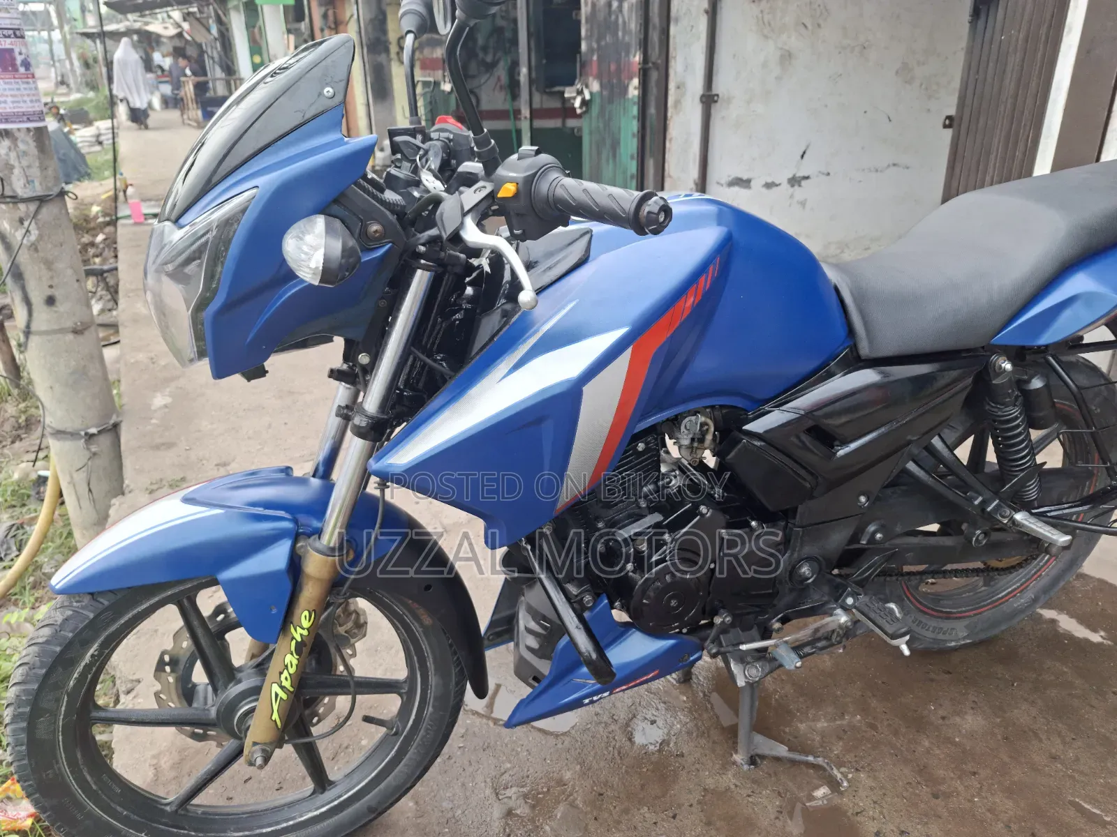 টিভিএস আপাচি আরটিআর ১৬০ ২ভি ২০১৭ নীল