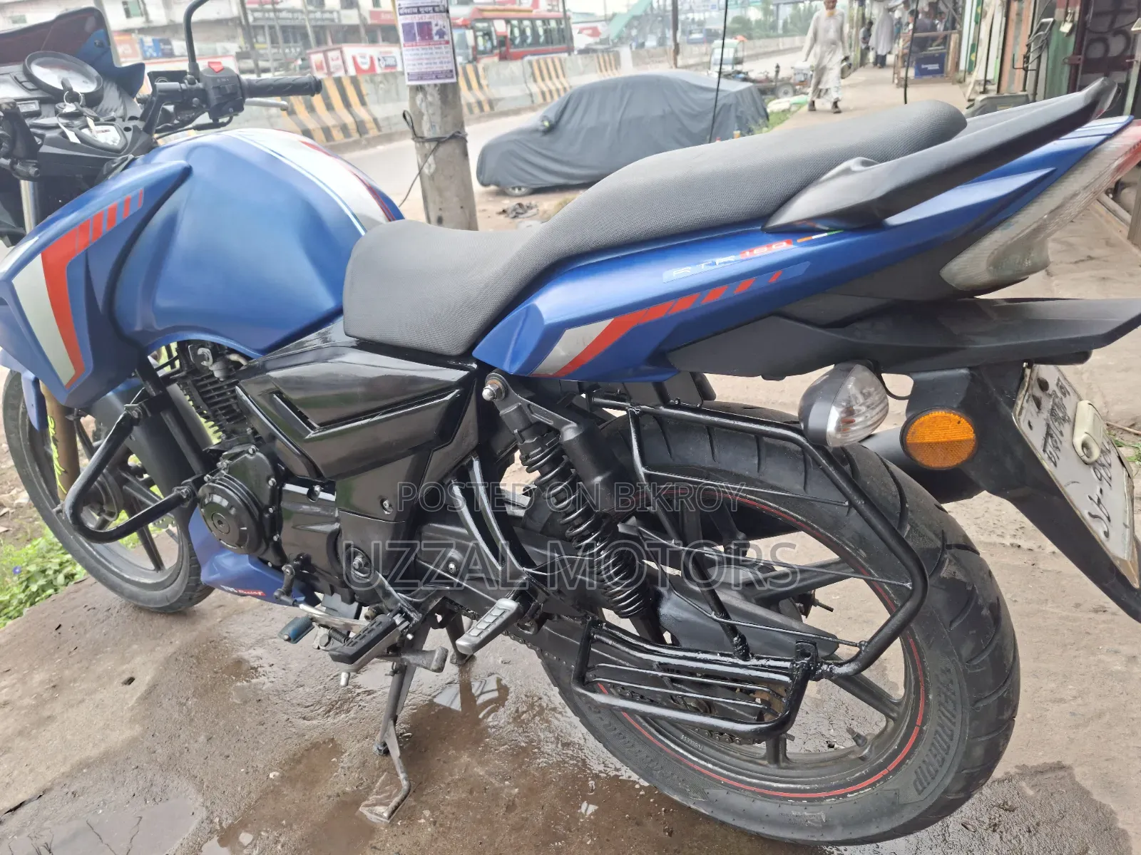 টিভিএস আপাচি আরটিআর ১৬০ ২ভি ২০১৭ নীল