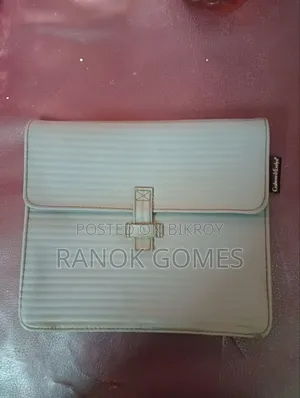 Turkish Airlines × Crabtree & Evelyn Business Class Amenity Kit