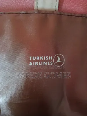 Turkish Airlines × Crabtree & Evelyn Business Class Amenity Kit