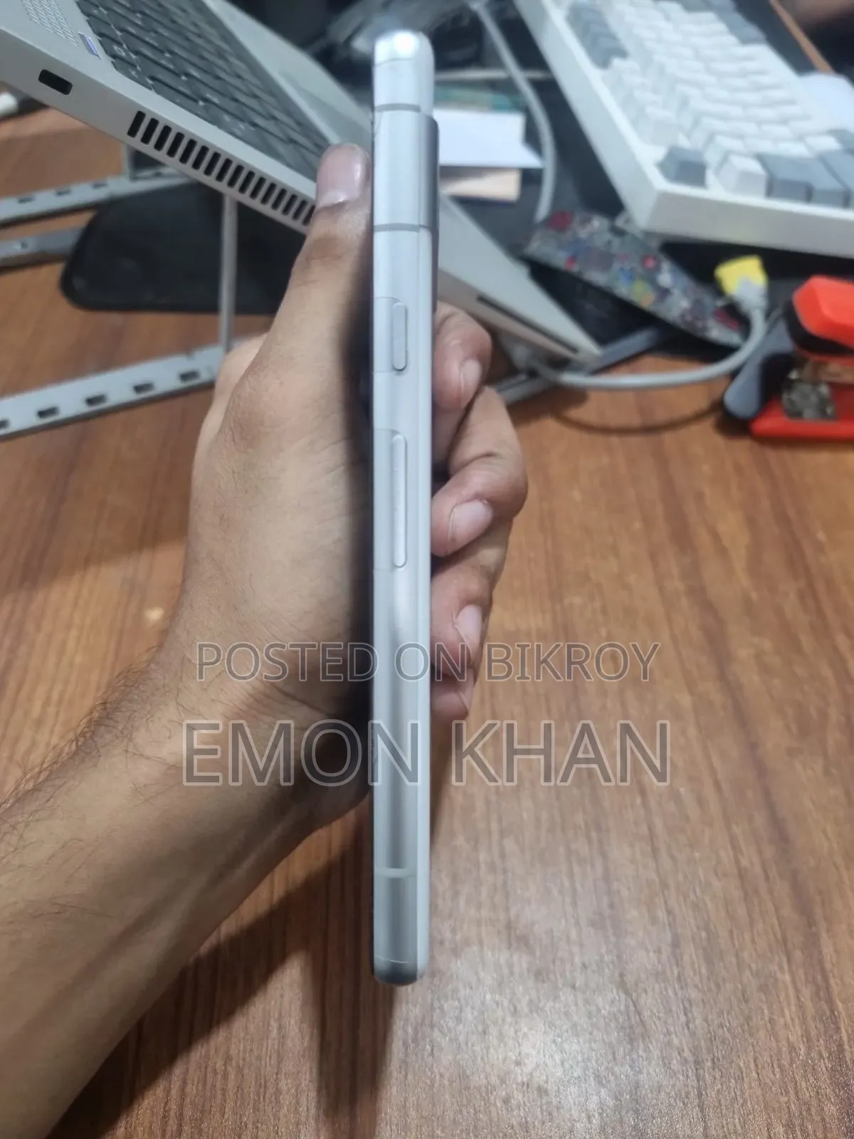 Google Pixel 7a 128 GB White