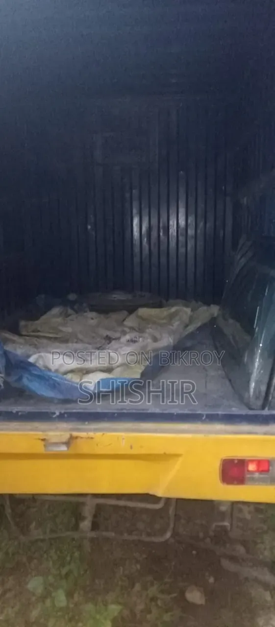 মহিন্দ্রা ম্যাক্সিমো মডেল ২০১৮