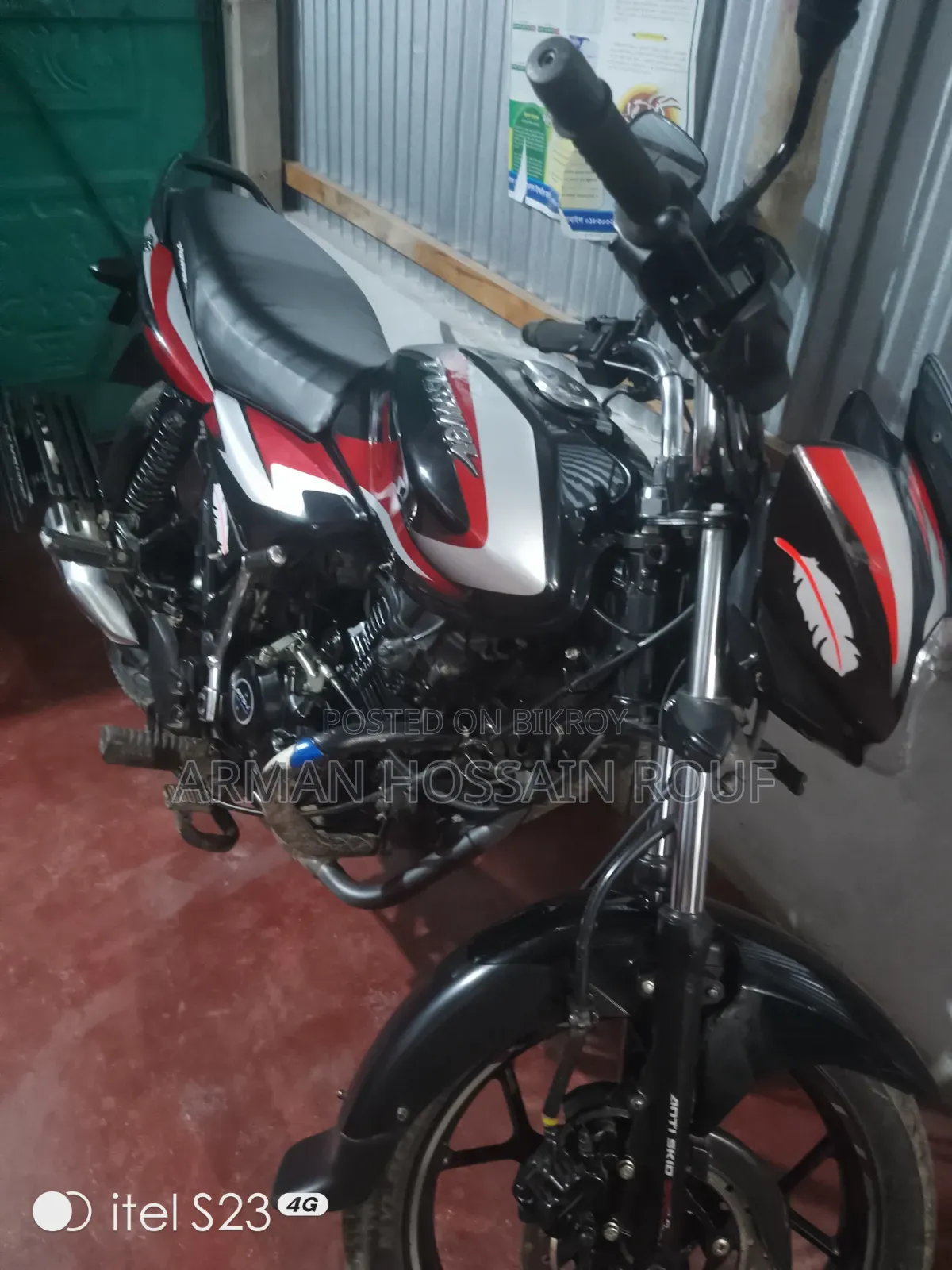 Bajaj Discover 125 2023 Black