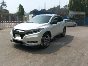 Honda Vezel 2017 Pearl