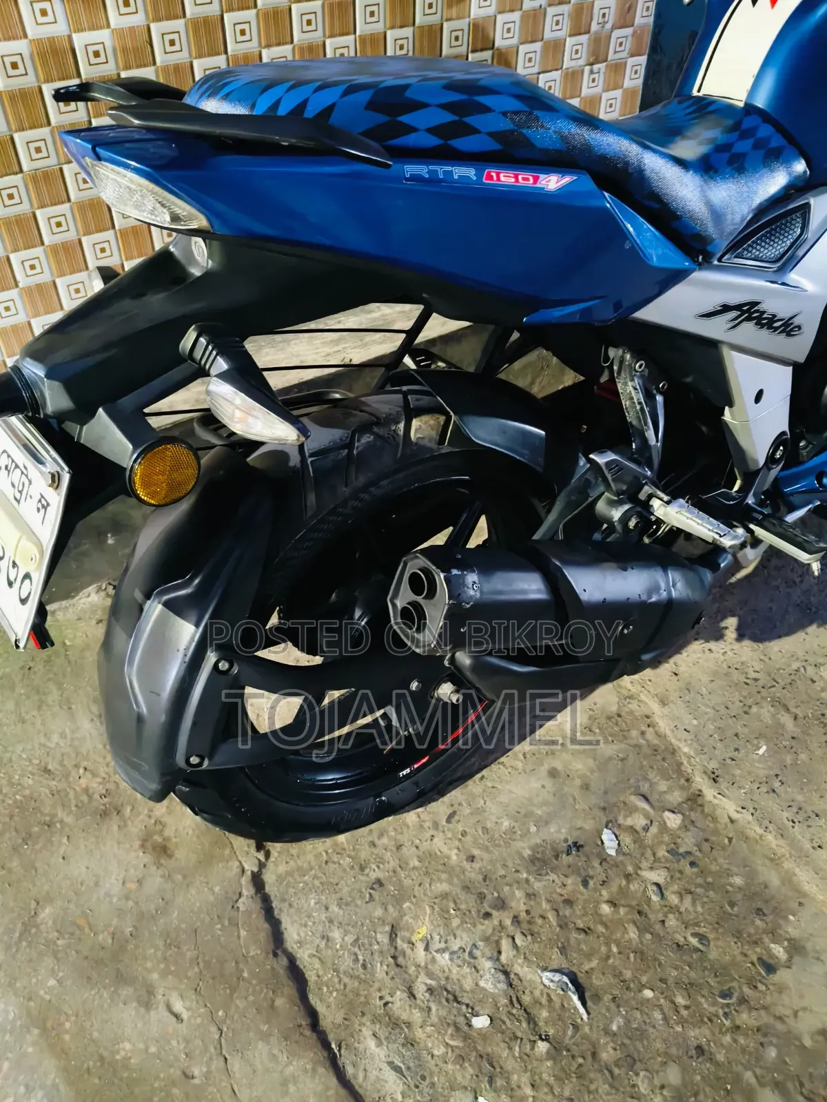 TVS Apache RTR 160 4V 2021 Blue