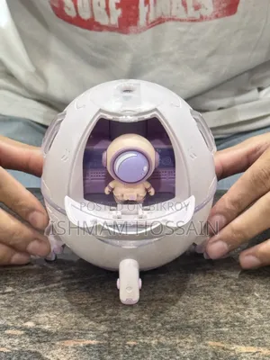 Space Capsule Humidifier