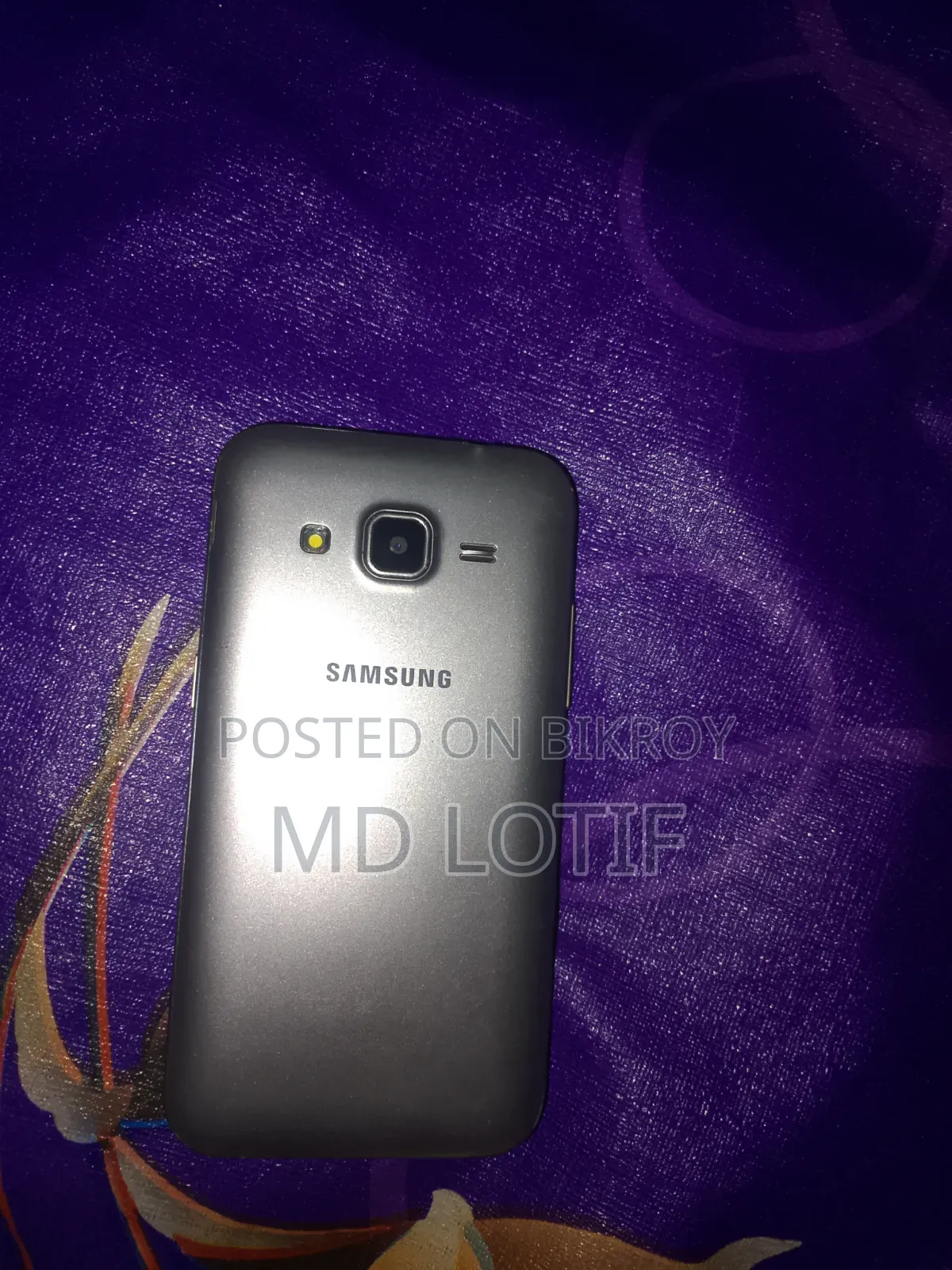 Samsung A10 32 GB White
