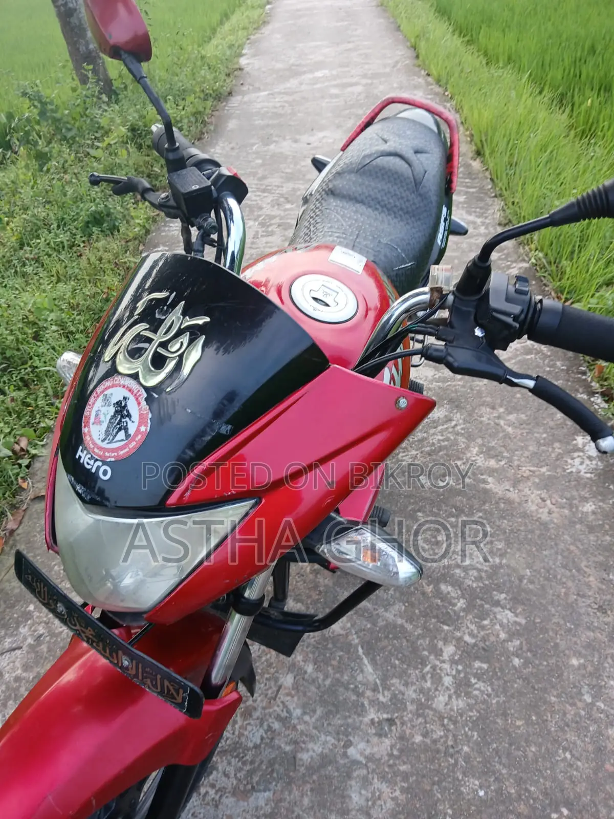 Hero Glamour 2019 Red