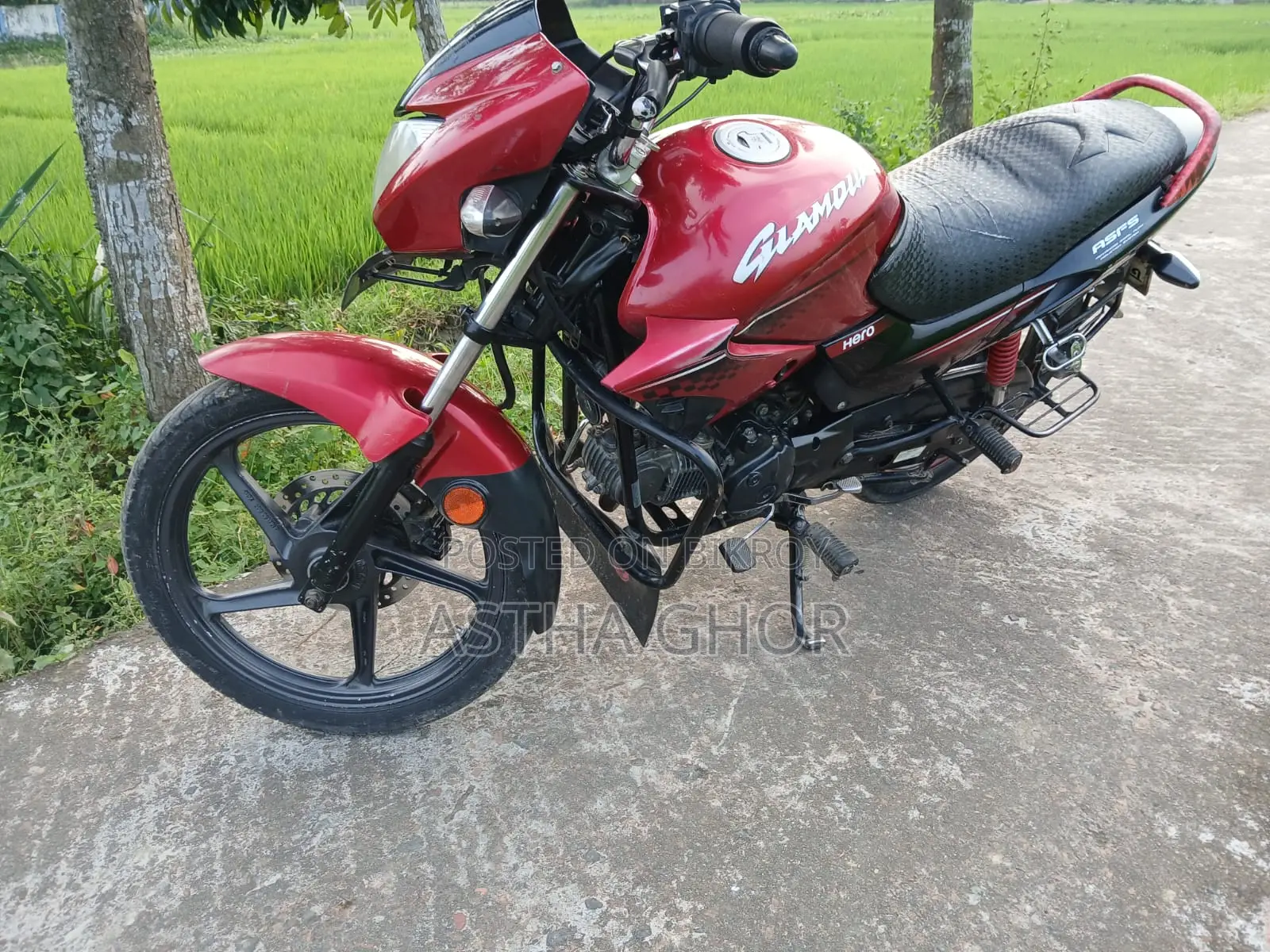 Hero Glamour 2019 Red