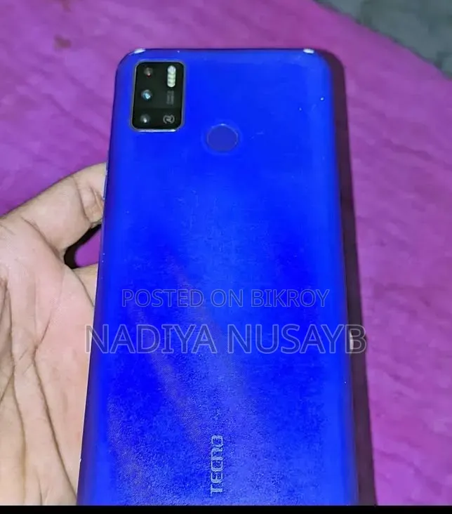 টেকনো স্পার্ক ৬ এয়ার ৬৪ জিবি নীল