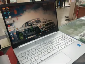 ল্যাপটপ HP 15S 8GB ইন্টেল কোর i5 SSD 512GB