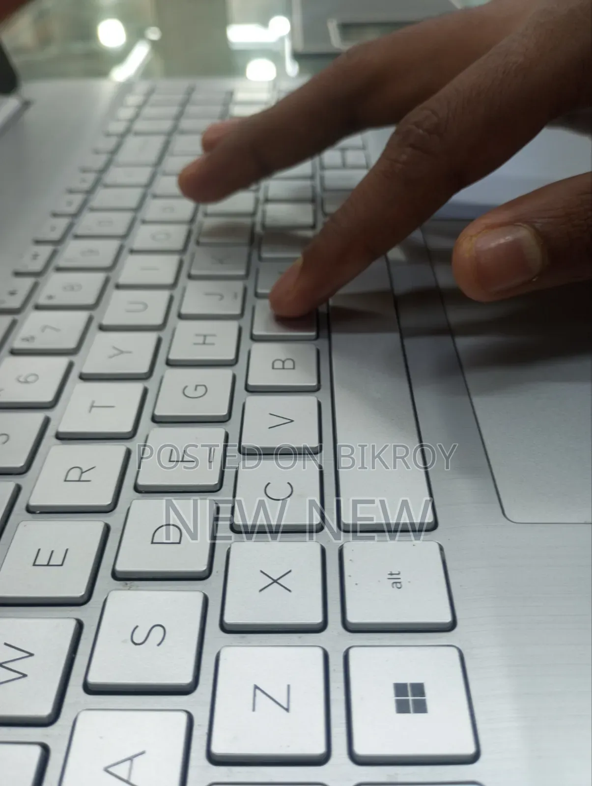 ল্যাপটপ HP 15S 8GB ইন্টেল কোর i5 SSD 512GB