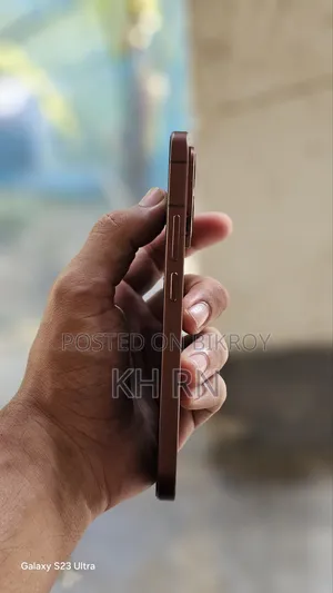 New Vivo V70 256 GB Rose Gold