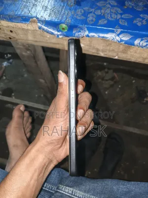 টেকনো স্পার্ক ৪০ ১২৮ জিবি ব্ল্যাক