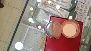 ল্যাকমে নাইন টু ফাইভ পাউডার ফাউন্ডেশন