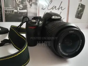 Nikon 3D100 Camera (With Full Kits)