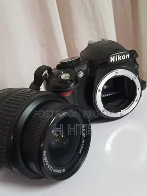 Nikon 3D100 Camera (With Full Kits)