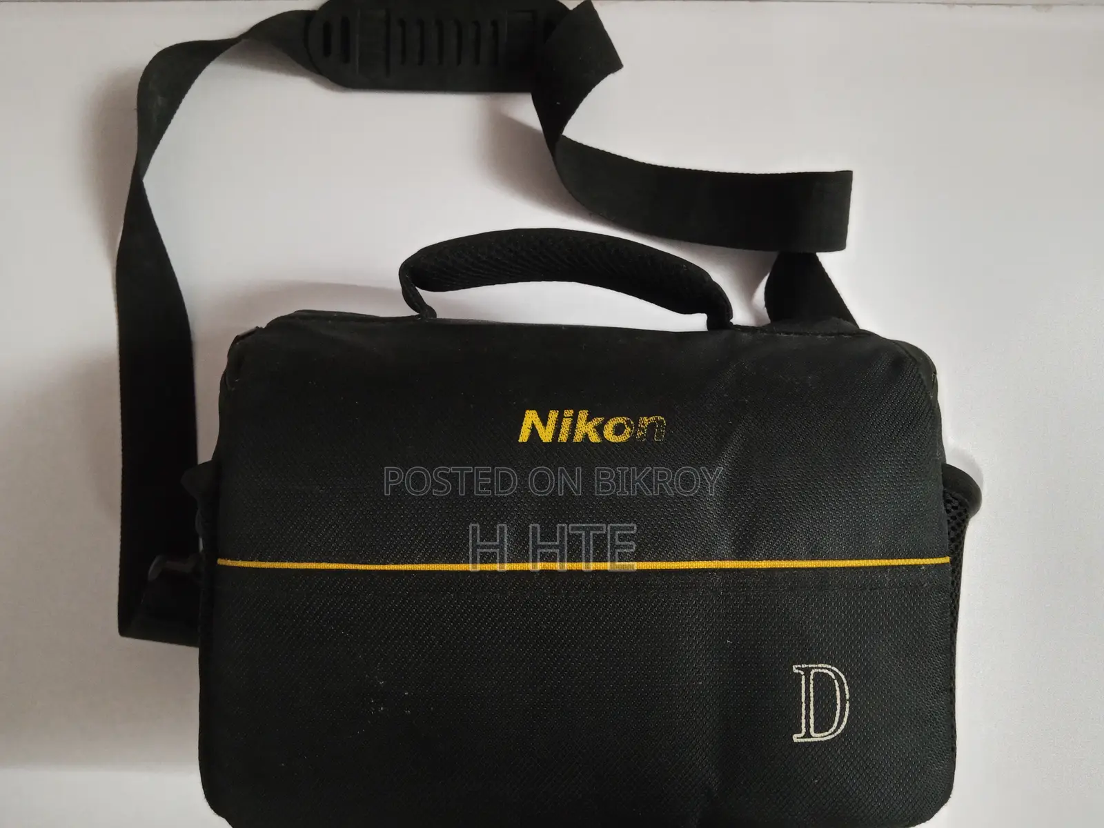 Nikon 3D100 Camera (With Full Kits)