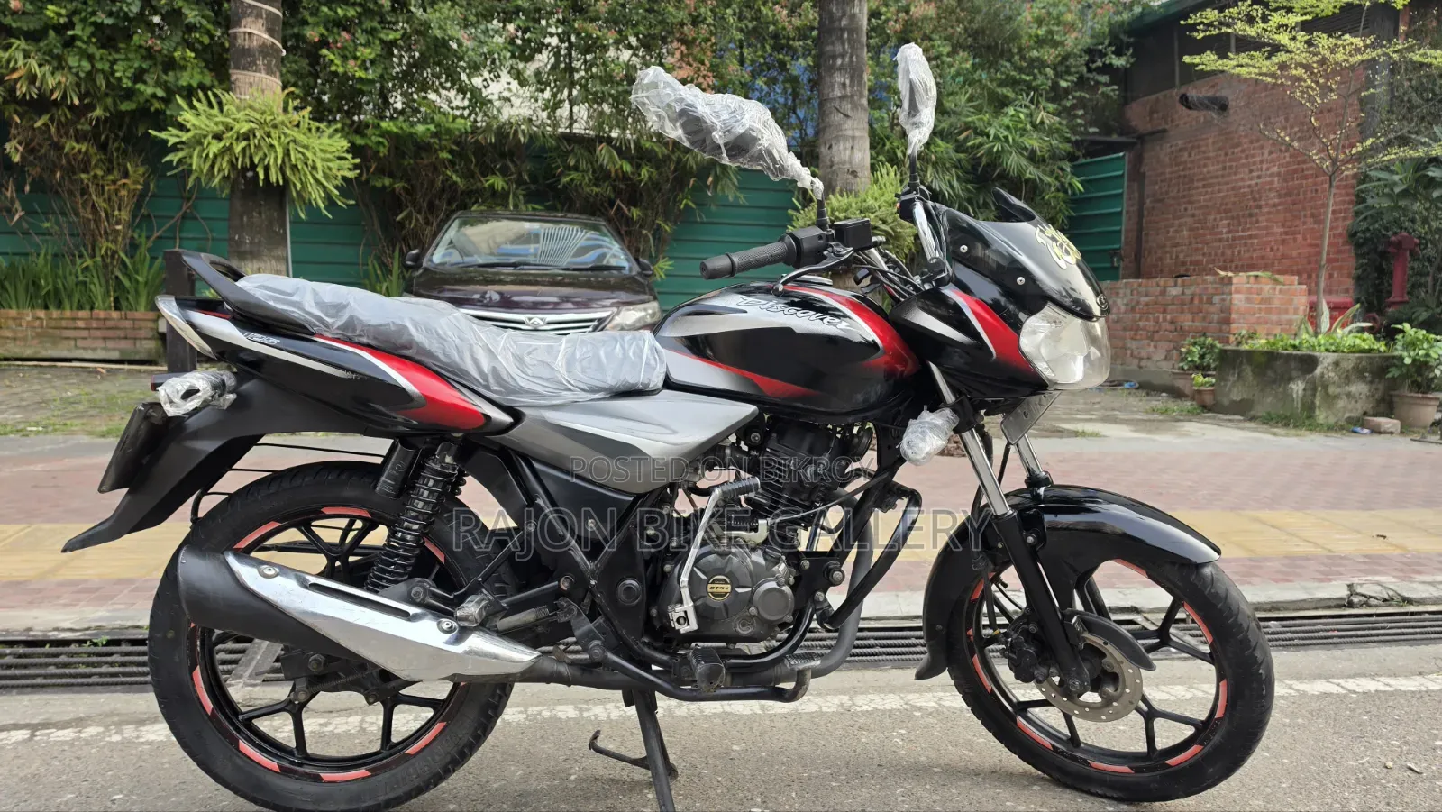 Bajaj Discover 125 2019 Black
