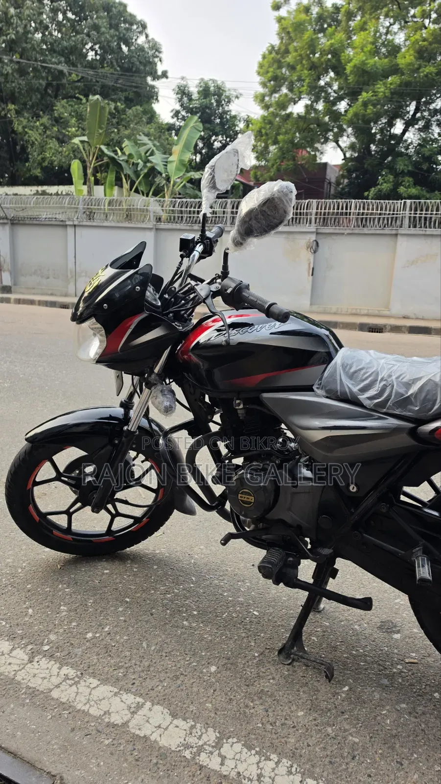 Bajaj Discover 125 2019 Black