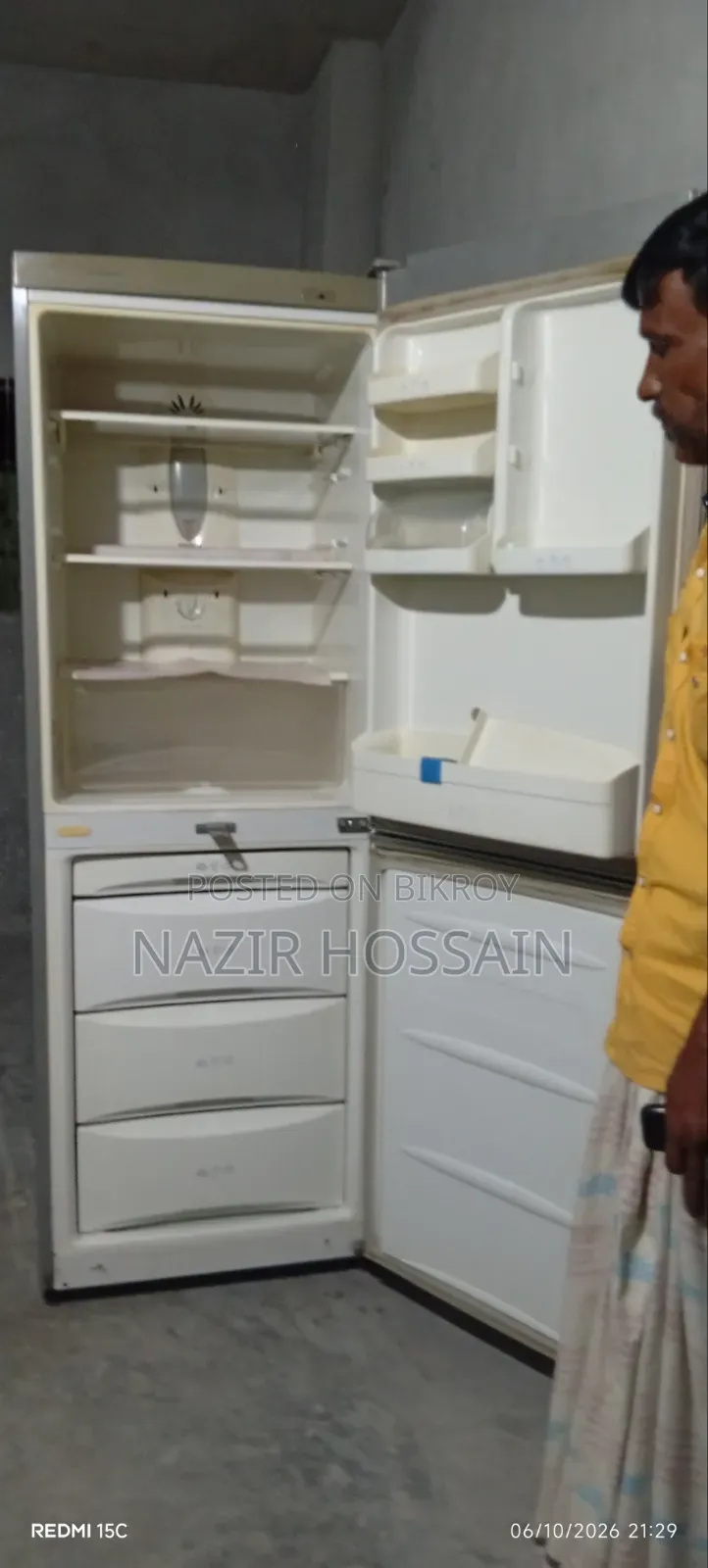 LG Refrigerator 17 Cubic Feet