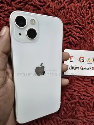 অ্যাপল আইফোন ১৩ ১২৮ জিবি হোয়াইট