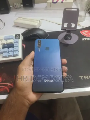 Vivo Y17 128 GB Blue