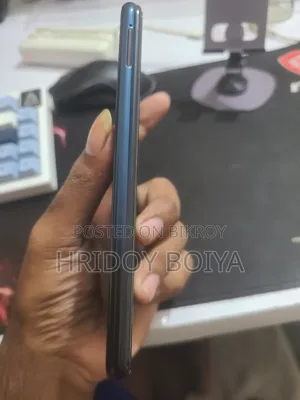 Vivo Y17 128 GB Blue