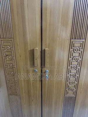 খাট এবং আলমারি বিক্রি হবে