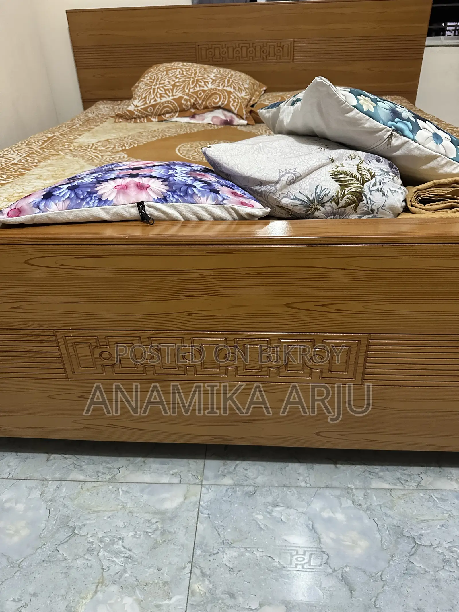 খাট এবং আলমারি বিক্রি হবে