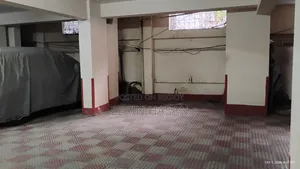 পল্টনে জরুরি গ্যারেজ ভাড়া